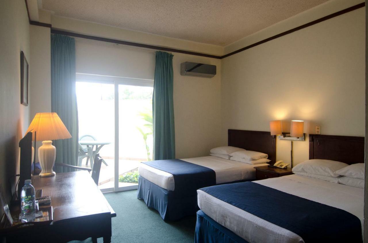 סאן סלבדור Hotel Berlin מראה חיצוני תמונה